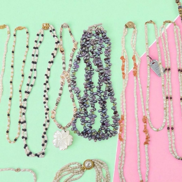 Grandma, s 14 Piece Lot of Assorted Genuine Pearl Seed Pearl Necklaces/Bracelets - Picture 3 of 17